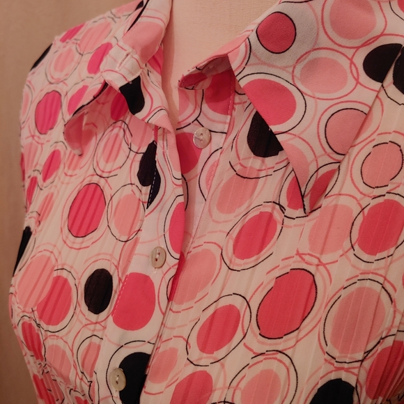 Blouse Fun - Picture 2 of 7